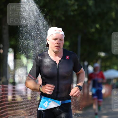 07.09.2025 - 19. Norderstedt Triathlon Michael Strokosch http://msf.ph/oto/8812904 07.09.2025 15:25:35 Laufen 411, 1005 meine-sportfotos.de
