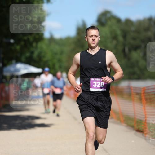 07.09.2025 - 19. Norderstedt Triathlon Michael Strokosch http://msf.ph/oto/8812915 07.09.2025 13:30:24 Laufen 241, 320 meine-sportfotos.de