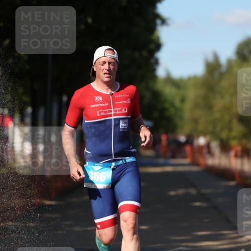 07.09.2025 - 19. Norderstedt Triathlon Michael Strokosch http://msf.ph/oto/8812933 07.09.2025 15:25:38 Laufen 411 meine-sportfotos.de