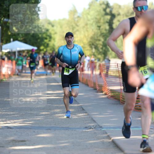 07.09.2025 - 19. Norderstedt Triathlon Michael Strokosch http://msf.ph/oto/8812944 07.09.2025 16:22:38 Laufen 508, 1455, 1460, 1482, 1619, 1627 meine-sportfotos.de