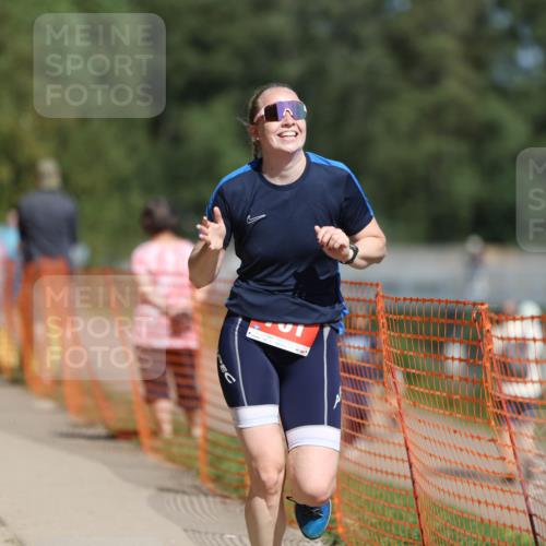 07.09.2025 - 19. Norderstedt Triathlon Michael Strokosch http://msf.ph/oto/8812949 07.09.2025 12:51:30 Laufen 162, 163, 239, 761, 1331 meine-sportfotos.de