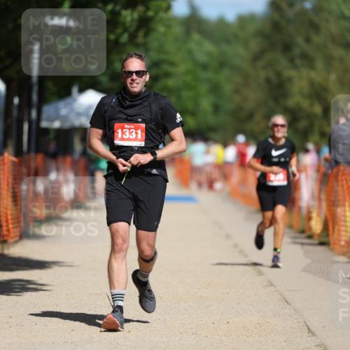07.09.2025 - 19. Norderstedt Triathlon Michael Strokosch http://msf.ph/oto/8812963 07.09.2025 12:51:31 Laufen 239, 761, 1331 meine-sportfotos.de