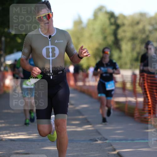 07.09.2025 - 19. Norderstedt Triathlon Michael Strokosch http://msf.ph/oto/8812984 07.09.2025 16:22:46 Laufen 508, 539, 917, 940, 1084 meine-sportfotos.de
