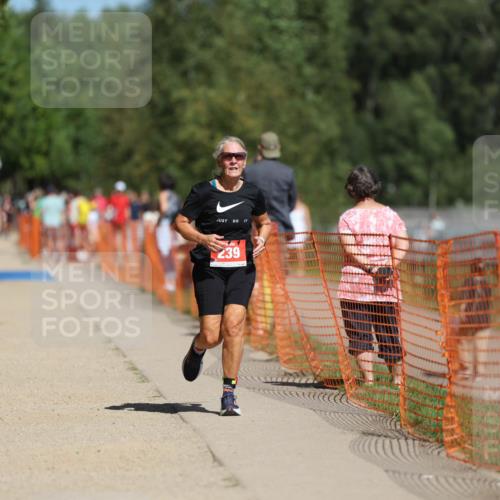 07.09.2025 - 19. Norderstedt Triathlon Michael Strokosch http://msf.ph/oto/8812997 07.09.2025 12:51:33 Laufen 239, 761, 1331 meine-sportfotos.de