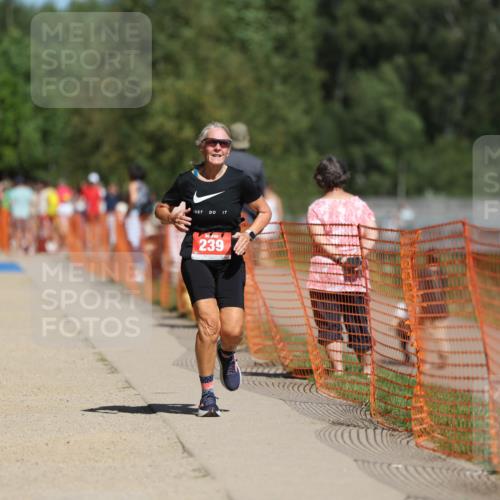 07.09.2025 - 19. Norderstedt Triathlon Michael Strokosch http://msf.ph/oto/8813006 07.09.2025 12:51:34 Laufen 239, 761, 1331 meine-sportfotos.de