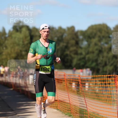 07.09.2025 - 19. Norderstedt Triathlon Michael Strokosch http://msf.ph/oto/8813007 07.09.2025 15:26:02 Laufen 1502 meine-sportfotos.de