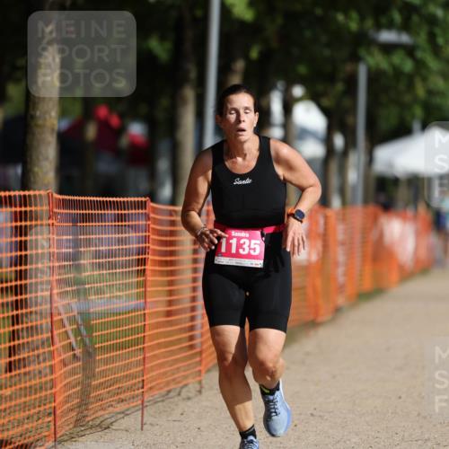07.09.2025 - 19. Norderstedt Triathlon Michael Strokosch http://msf.ph/oto/8813010 07.09.2025 10:43:58 Laufen 109, 118, 680, 1135 meine-sportfotos.de