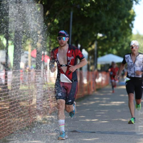 07.09.2025 - 19. Norderstedt Triathlon Michael Strokosch http://msf.ph/oto/8813037 07.09.2025 15:26:30 Laufen  meine-sportfotos.de