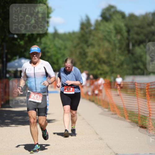 07.09.2025 - 19. Norderstedt Triathlon Michael Strokosch http://msf.ph/oto/8813047 07.09.2025 13:30:30 Laufen 217, 241 meine-sportfotos.de
