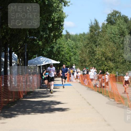07.09.2025 - 19. Norderstedt Triathlon Michael Strokosch http://msf.ph/oto/8813072 07.09.2025 13:30:38 Laufen  meine-sportfotos.de
