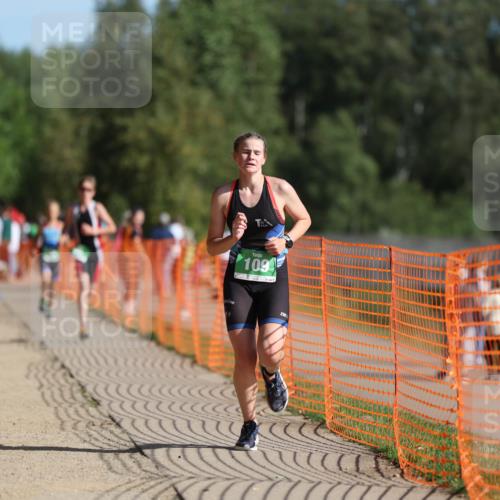 07.09.2025 - 19. Norderstedt Triathlon Michael Strokosch http://msf.ph/oto/8813121 07.09.2025 10:44:03 Laufen 96, 109, 680, 1135 meine-sportfotos.de