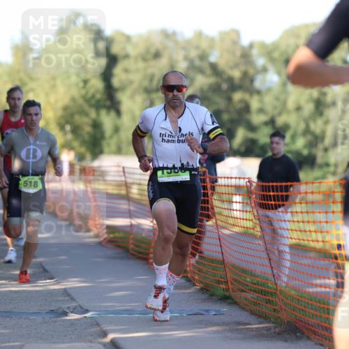 07.09.2025 - 19. Norderstedt Triathlon Michael Strokosch http://msf.ph/oto/8813142 07.09.2025 16:23:15 Laufen 362, 518, 537, 543, 878, 943, 1046, 1588, 1606 meine-sportfotos.de