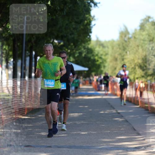 07.09.2025 - 19. Norderstedt Triathlon Michael Strokosch http://msf.ph/oto/8813148 07.09.2025 15:26:41 Laufen 428, 475, 986, 1404, 1466 meine-sportfotos.de