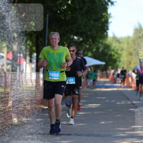 07.09.2025 - 19. Norderstedt Triathlon Michael Strokosch http://msf.ph/oto/8813165 07.09.2025 15:26:42 Laufen 428, 475, 986, 1404, 1466 meine-sportfotos.de