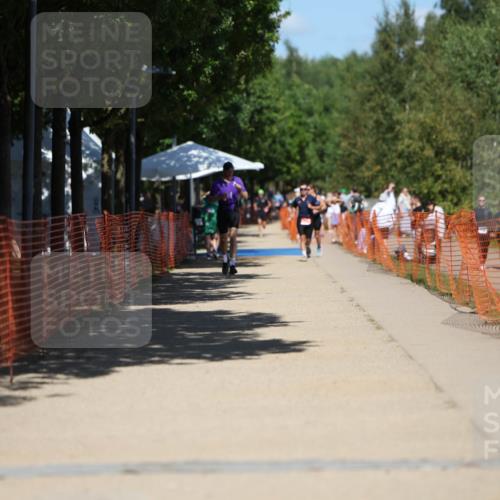 07.09.2025 - 19. Norderstedt Triathlon Michael Strokosch http://msf.ph/oto/8813283 07.09.2025 13:31:06 Laufen 224 meine-sportfotos.de