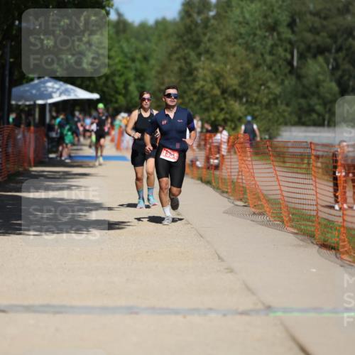 07.09.2025 - 19. Norderstedt Triathlon Michael Strokosch http://msf.ph/oto/8813331 07.09.2025 13:31:19 Laufen 298, 1259, 1354 meine-sportfotos.de