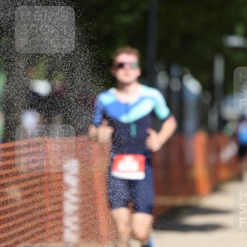 07.09.2025 - 19. Norderstedt Triathlon Michael Strokosch http://msf.ph/oto/8813359 07.09.2025 12:52:08 Laufen 218, 856, 1248, 1296 meine-sportfotos.de