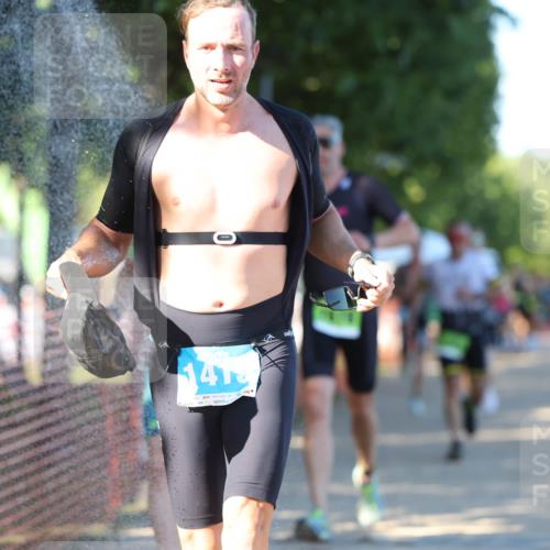 07.09.2025 - 19. Norderstedt Triathlon Michael Strokosch http://msf.ph/oto/8813376 07.09.2025 16:23:47 Laufen 492, 527, 930, 937, 1080, 1091, 1415, 1429, 1453, 1589, 1616, 1626 meine-sportfotos.de