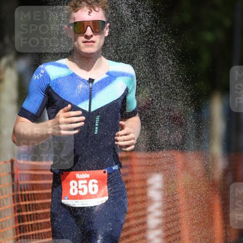07.09.2025 - 19. Norderstedt Triathlon Michael Strokosch http://msf.ph/oto/8813400 07.09.2025 12:52:09 Laufen 218, 856, 1296 meine-sportfotos.de