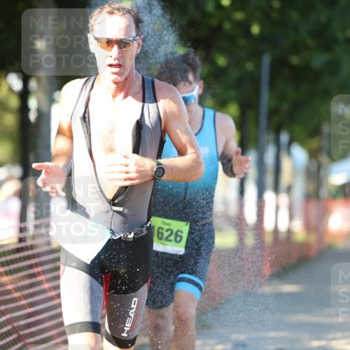 07.09.2025 - 19. Norderstedt Triathlon Michael Strokosch http://msf.ph/oto/8813418 07.09.2025 16:23:53 Laufen 889, 937, 1080, 1429, 1589, 1601, 1626 meine-sportfotos.de