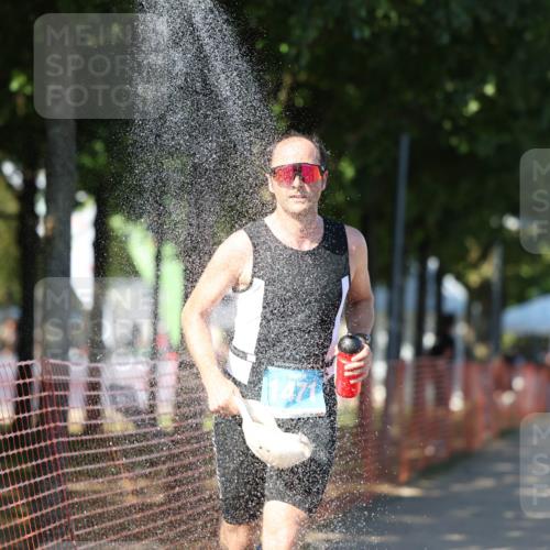 07.09.2025 - 19. Norderstedt Triathlon Michael Strokosch http://msf.ph/oto/8813432 07.09.2025 15:27:27 Laufen 361, 1471, 1496, 1505 meine-sportfotos.de