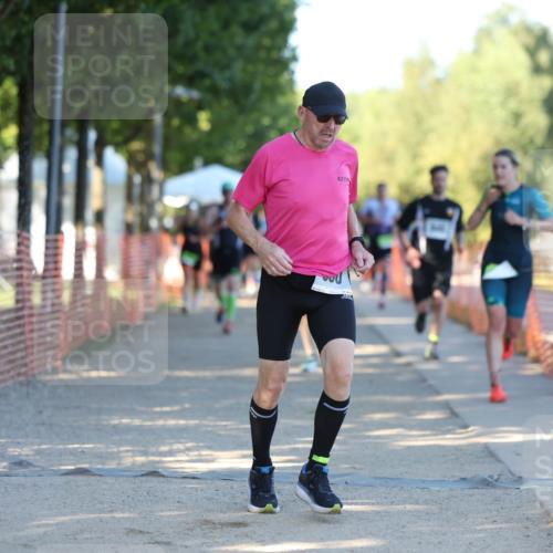 07.09.2025 - 19. Norderstedt Triathlon Michael Strokosch http://msf.ph/oto/8813460 07.09.2025 16:24:03 Laufen 889, 945, 950, 1085, 1551, 1574, 1580, 1601 meine-sportfotos.de