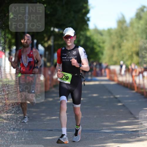 07.09.2025 - 19. Norderstedt Triathlon Michael Strokosch http://msf.ph/oto/8813505 07.09.2025 15:27:55 Laufen 970 meine-sportfotos.de
