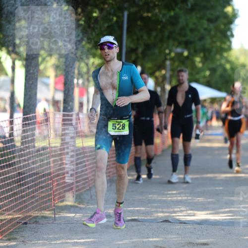 07.09.2025 - 19. Norderstedt Triathlon Michael Strokosch http://msf.ph/oto/8813541 07.09.2025 16:24:27 Laufen 483, 528, 936, 1512, 1522, 1628 meine-sportfotos.de