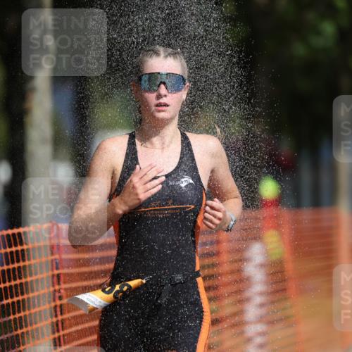 07.09.2025 - 19. Norderstedt Triathlon Michael Strokosch http://msf.ph/oto/8813555 07.09.2025 11:42:49 Laufen 1168 meine-sportfotos.de