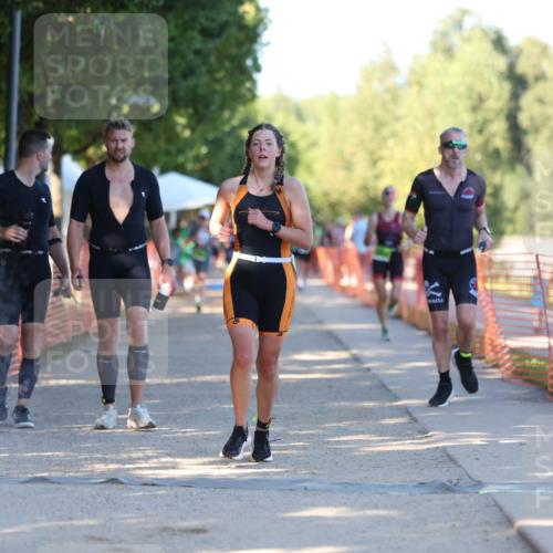 07.09.2025 - 19. Norderstedt Triathlon Michael Strokosch http://msf.ph/oto/8813573 07.09.2025 16:24:29 Laufen 483, 528, 871, 936, 1064, 1512, 1522 meine-sportfotos.de