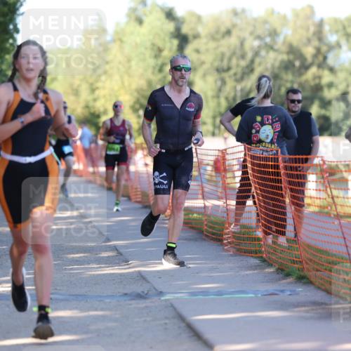 07.09.2025 - 19. Norderstedt Triathlon Michael Strokosch http://msf.ph/oto/8813581 07.09.2025 16:24:30 Laufen 483, 528, 871, 1064, 1512, 1522 meine-sportfotos.de