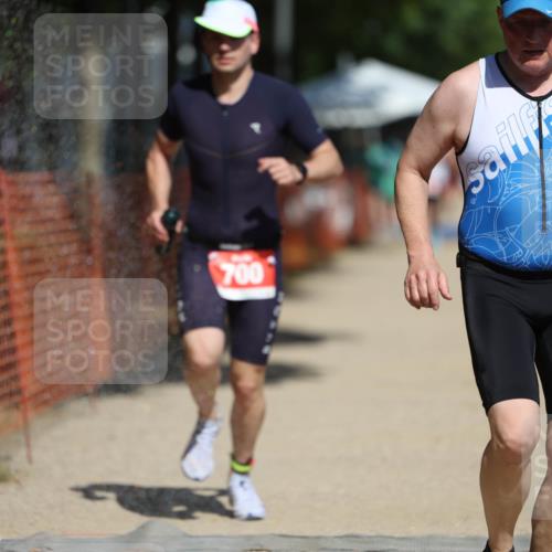 07.09.2025 - 19. Norderstedt Triathlon Michael Strokosch http://msf.ph/oto/8813609 07.09.2025 12:52:23 Laufen 700, 1371 meine-sportfotos.de