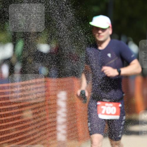 07.09.2025 - 19. Norderstedt Triathlon Michael Strokosch http://msf.ph/oto/8813615 07.09.2025 12:52:24 Laufen 700, 1371 meine-sportfotos.de