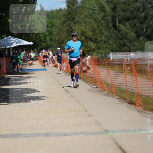 07.09.2025 - 19. Norderstedt Triathlon Michael Strokosch http://msf.ph/oto/8813669 07.09.2025 13:32:26 Laufen 219, 318, 328 meine-sportfotos.de
