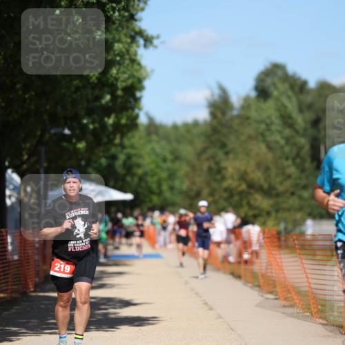 07.09.2025 - 19. Norderstedt Triathlon Michael Strokosch http://msf.ph/oto/8813707 07.09.2025 13:32:32 Laufen 219, 328 meine-sportfotos.de