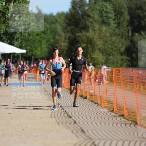 07.09.2025 - 19. Norderstedt Triathlon Michael Strokosch http://msf.ph/oto/8813709 07.09.2025 10:44:45 Laufen 102, 651 meine-sportfotos.de