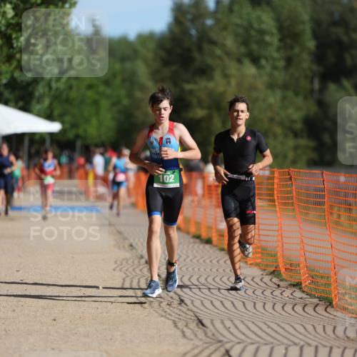 07.09.2025 - 19. Norderstedt Triathlon Michael Strokosch http://msf.ph/oto/8813738 07.09.2025 10:44:47 Laufen 102, 651 meine-sportfotos.de