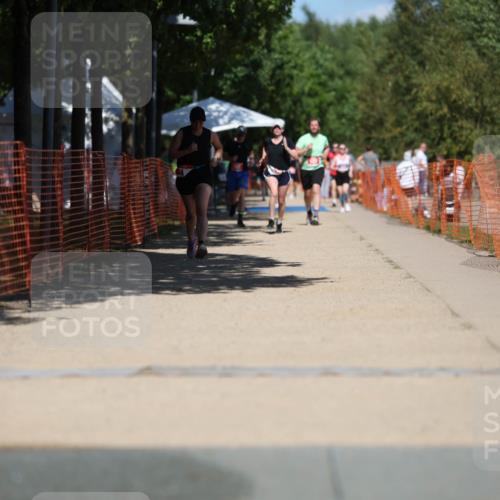 07.09.2025 - 19. Norderstedt Triathlon Michael Strokosch http://msf.ph/oto/8813756 07.09.2025 13:32:48 Laufen 735, 777, 841 meine-sportfotos.de