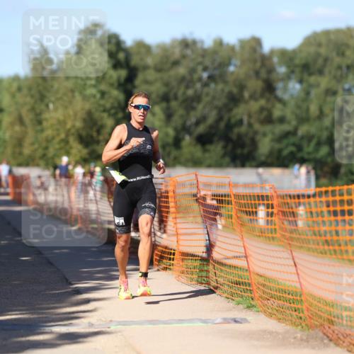 07.09.2025 - 19. Norderstedt Triathlon Michael Strokosch http://msf.ph/oto/8813781 07.09.2025 15:28:47 Laufen 469, 982 meine-sportfotos.de