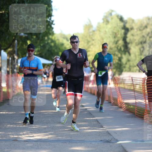 07.09.2025 - 19. Norderstedt Triathlon Michael Strokosch http://msf.ph/oto/8813784 07.09.2025 16:25:32 Laufen 425, 529, 938, 1083, 1104, 1579, 1607 meine-sportfotos.de