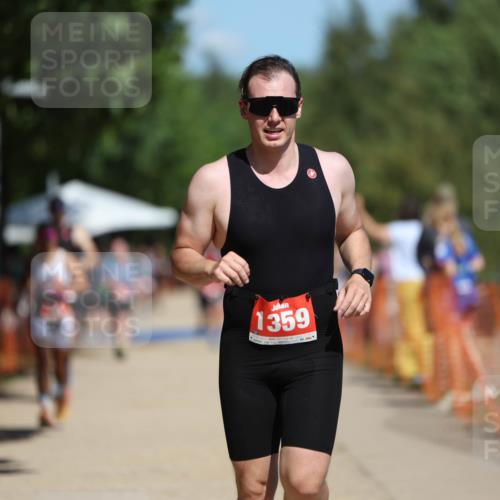 07.09.2025 - 19. Norderstedt Triathlon Michael Strokosch http://msf.ph/oto/8813822 07.09.2025 12:52:49 Laufen 767, 802, 1297, 1359 meine-sportfotos.de