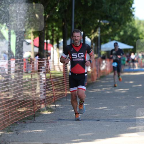 07.09.2025 - 19. Norderstedt Triathlon Michael Strokosch http://msf.ph/oto/8813825 07.09.2025 15:28:50 Laufen 469, 982 meine-sportfotos.de