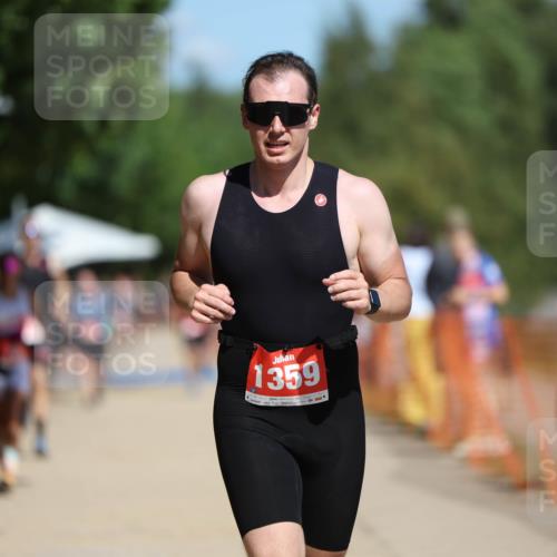 07.09.2025 - 19. Norderstedt Triathlon Michael Strokosch http://msf.ph/oto/8813836 07.09.2025 12:52:49 Laufen 767, 802, 1297, 1359 meine-sportfotos.de