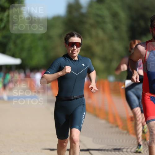 07.09.2025 - 19. Norderstedt Triathlon Michael Strokosch http://msf.ph/oto/8813871 07.09.2025 11:43:20 Laufen 238, 1182, 1227 meine-sportfotos.de