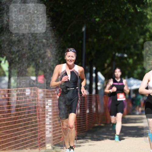 07.09.2025 - 19. Norderstedt Triathlon Michael Strokosch http://msf.ph/oto/8813875 07.09.2025 13:33:11 Laufen 307, 325, 353, 1221, 1344 meine-sportfotos.de