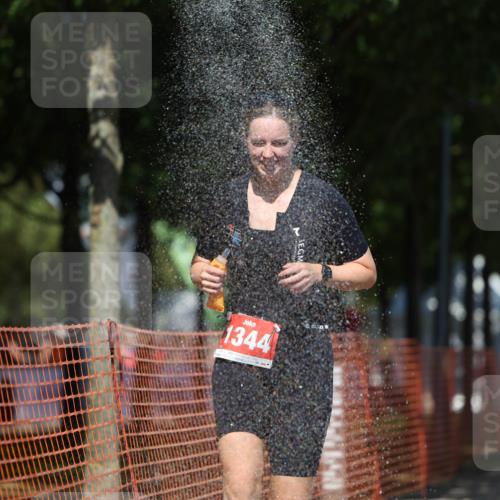 07.09.2025 - 19. Norderstedt Triathlon Michael Strokosch http://msf.ph/oto/8813931 07.09.2025 13:33:20 Laufen 1317, 1344 meine-sportfotos.de