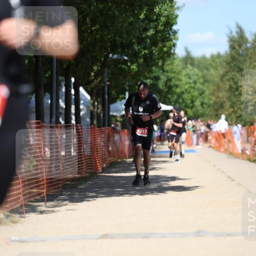 07.09.2025 - 19. Norderstedt Triathlon Michael Strokosch http://msf.ph/oto/8813947 07.09.2025 13:33:22 Laufen 1317, 1344 meine-sportfotos.de