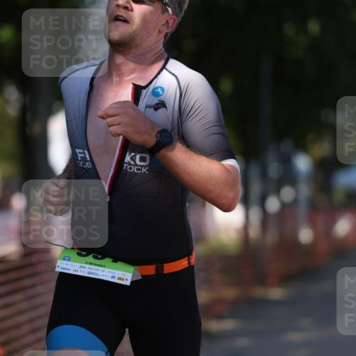 07.09.2025 - 19. Norderstedt Triathlon Michael Strokosch http://msf.ph/oto/8813953 07.09.2025 15:29:09 Laufen 478 meine-sportfotos.de
