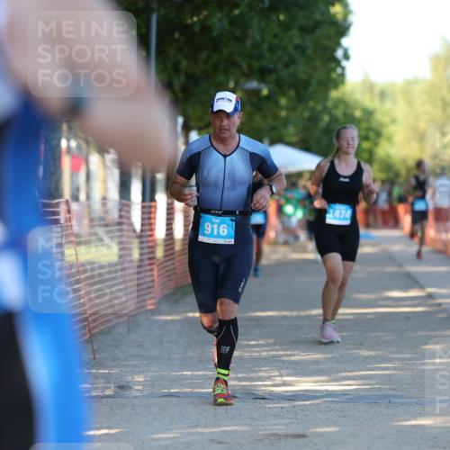 07.09.2025 - 19. Norderstedt Triathlon Michael Strokosch http://msf.ph/oto/8813954 07.09.2025 16:26:11 Laufen 530, 913, 916, 1056, 1474 meine-sportfotos.de