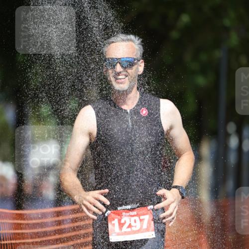 07.09.2025 - 19. Norderstedt Triathlon Michael Strokosch http://msf.ph/oto/8813971 07.09.2025 12:52:57 Laufen 217, 767, 786, 1297 meine-sportfotos.de